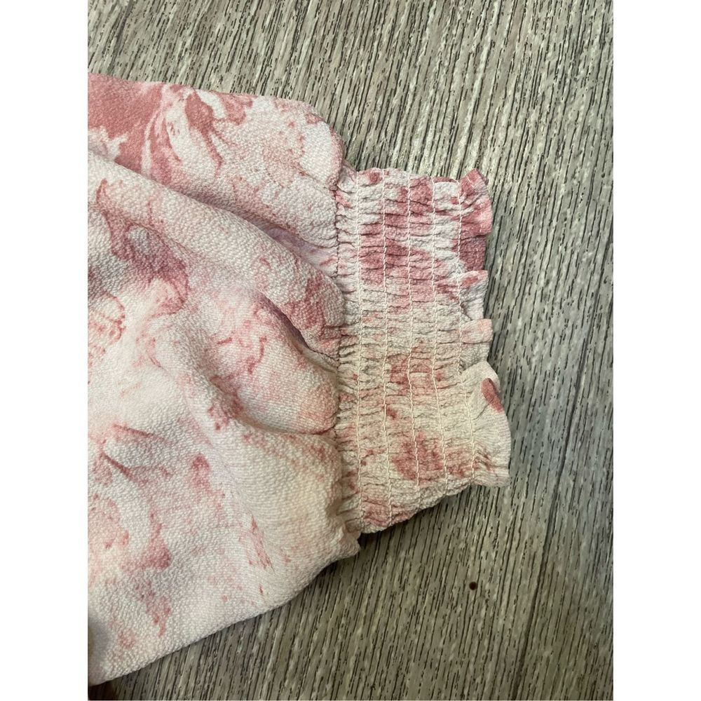 Express Pink and Cream Women’s Large Blouse - Picture 4 of 4